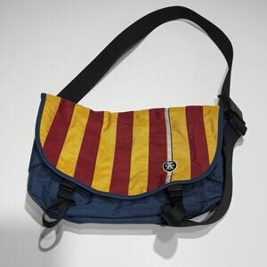 Crumpler Barney Rustle Blanket Messenger Bag 17x11 Red Yellow Blue Shoulder Bag